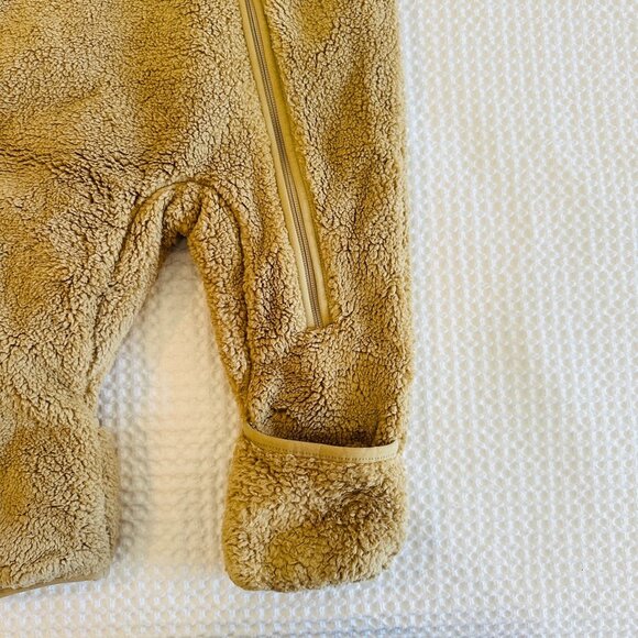 The North Face Campshire One piece Tan Fleece Sherpa 12-18m Khaki Hooded Suit - Picture 4 of 8